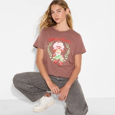 Women's Strawberry Shortcake Berry Sweet Short Sleeve Graphic T-Shirt - Brown XXS