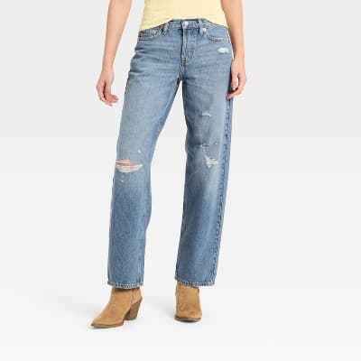 Women's Western Low-Rise Baggy Jeans - Universal Thread™ Medium Wash 12