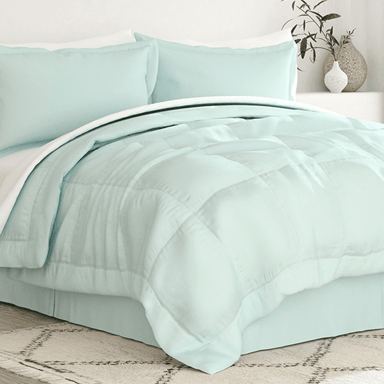 Luxurious Linens & Hutch Comforter Sets - Up to 75% Off