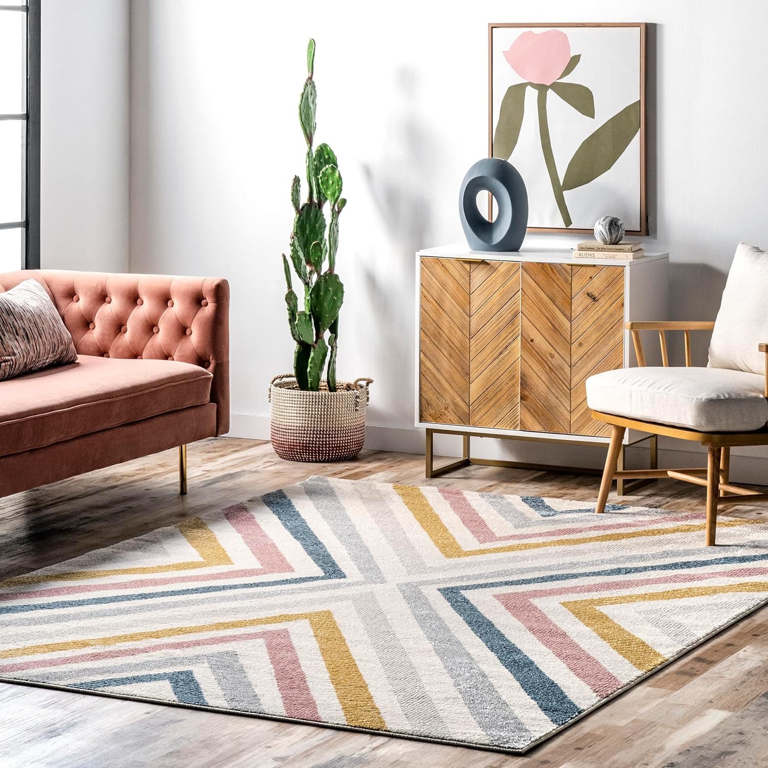Nuloom Neveah Area Rug: Soft, Durable, and Stain-Resistant
