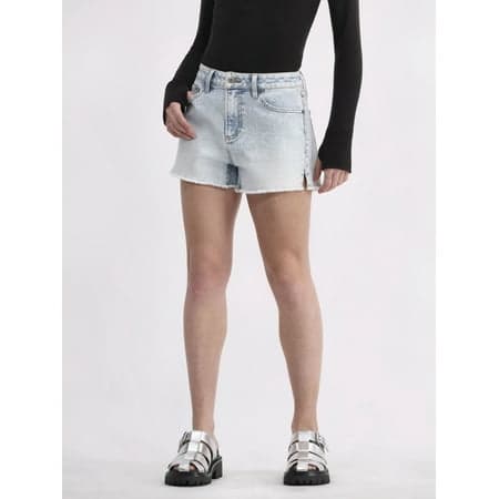 No Boundaries Women's Mid Rise Denim Short, Sizes 2-26W