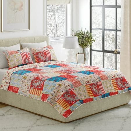 Somerset Home 3-Piece Quilt Set Queen Size - Mallory Patchwork Full/Queen Quilt Bed Comforter with 2 Bed Pillow Shams