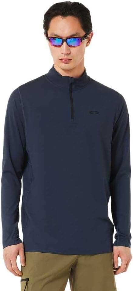 Save 50% on Oakley Men's Gravity Range Quarter Zip