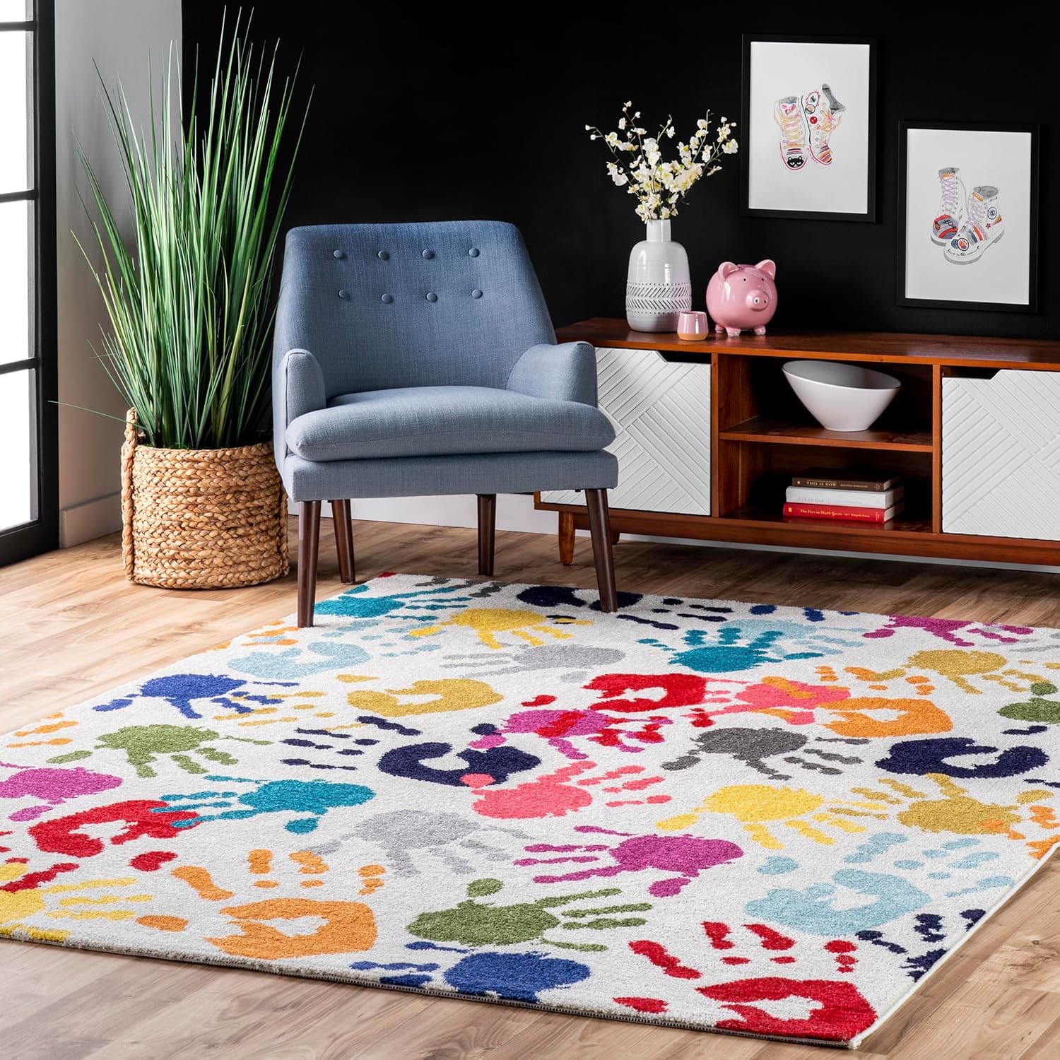 Vibrant Kids Area Rug - nuLOOM Pinkie Handprint