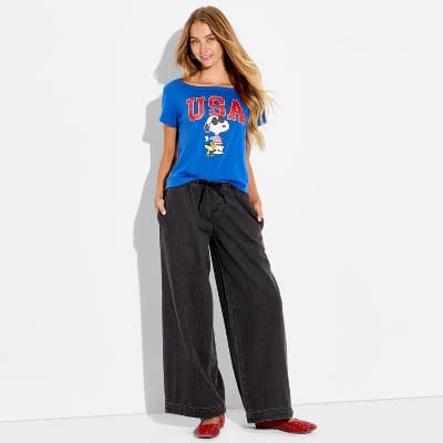 Women's Peanuts Snoopy Short Sleeve Graphic T-Shirt - Blue XXS