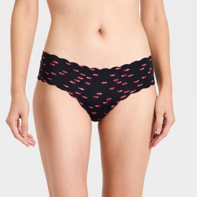 Women's Scallop Cut Cheeky Underwear - Auden™ Black Lip Print XL