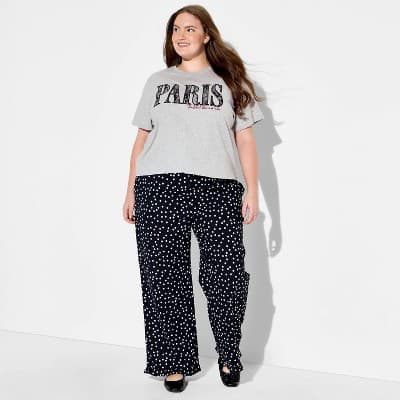 Women's The Devil Wears Prada Paris Short Sleeve Graphic T-Shirt - Heather Gray 1X