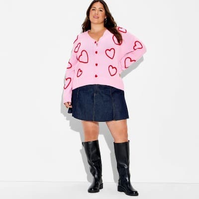Women's Hearts Graphic Cardigan Sweater - Light Pink 2X
