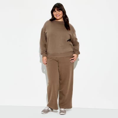 Women's Crewneck Oversized Pullover Sweatshirt - Wild Fable™ Espresso 2X