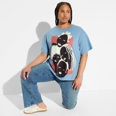 Women's Beautiful Faces Short Sleeve Graphic T-Shirt - Light Blue 2X