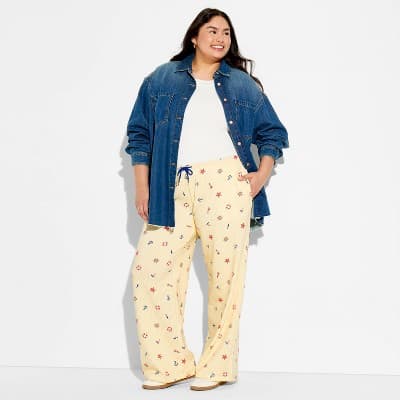 Women's Nautical Printed Tunnel Waist Graphic Pull-On Pants - Light Yellow 1X