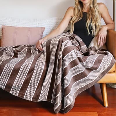 Tirrinia Striped Reversible Fleece Throw Blanket, Super Soft Comfy Throws for Bed Couch Sofa Decorative All Season, 50x60 Inches