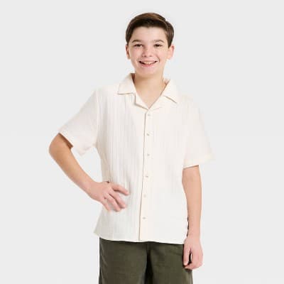 Boys' Short Sleeve Woven Button-Up Shirt - art class™ Cream XS