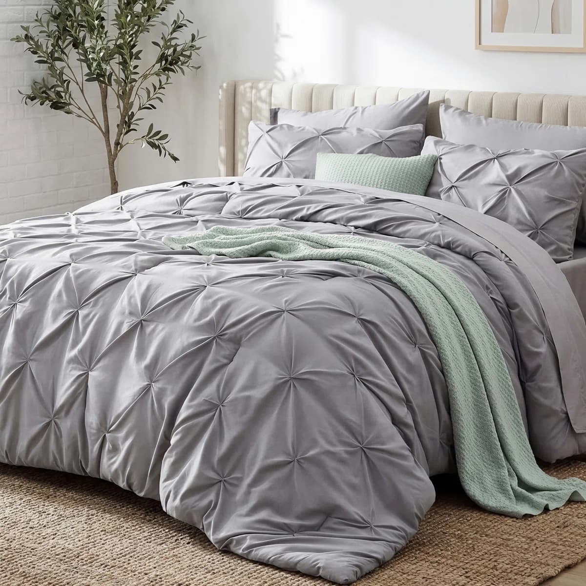 Luxurious 7-Piece Queen Comforter Set for Only $28 on Wayfair