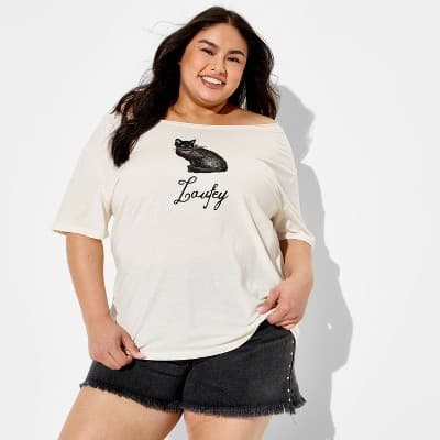 Women's Laufey Short Sleeve Graphic T-Shirt - Cream 2X