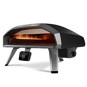 Outdoor Pizza Party with OONI Koda 2 Pro Gas Oven