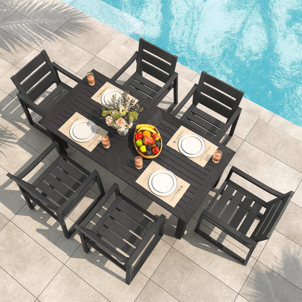 7-Piece Outdoor Dining Set: $759 from Lue Bona