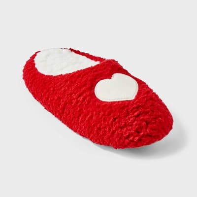 Women's Embroidered Heart Valentine's Day Faux Shearling Slide Slippers - Wild Fable™ Red/Ivory S/M