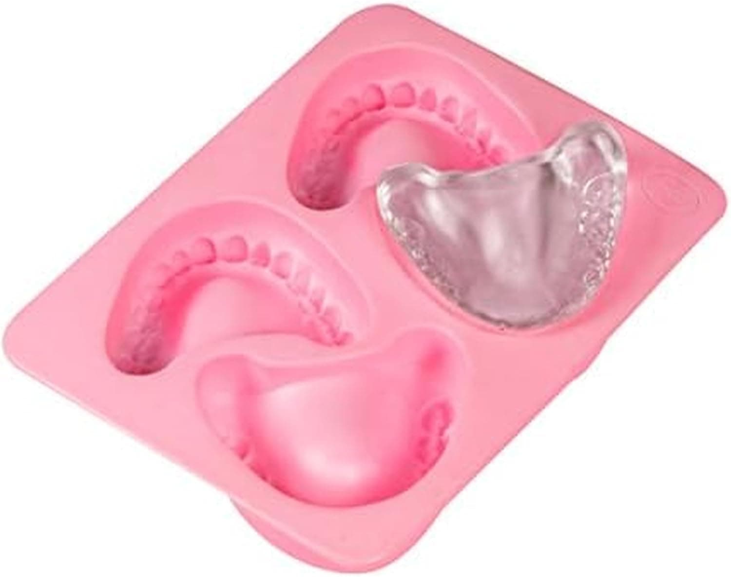 Freeze Your Drinks with Genuine Fred FROZEN SMILES Ice Tray