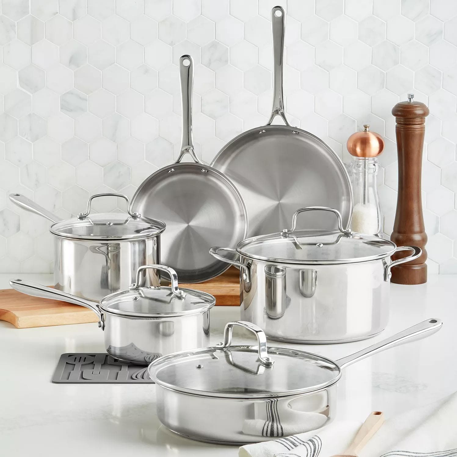 Macy's Clearance: 80% Off 8,000+ Home Finds