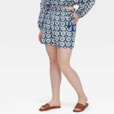 Women's Daisy Floral Side-Tie Beach Pull-On Shorts Navy Blue - Roller Rabbit x Target XXS