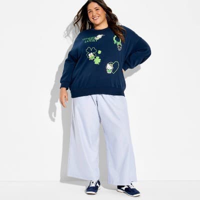 Women's Hello Kitty St.Patrick's Day Graphic Pullover Sweatshirt - Navy Blue 2X