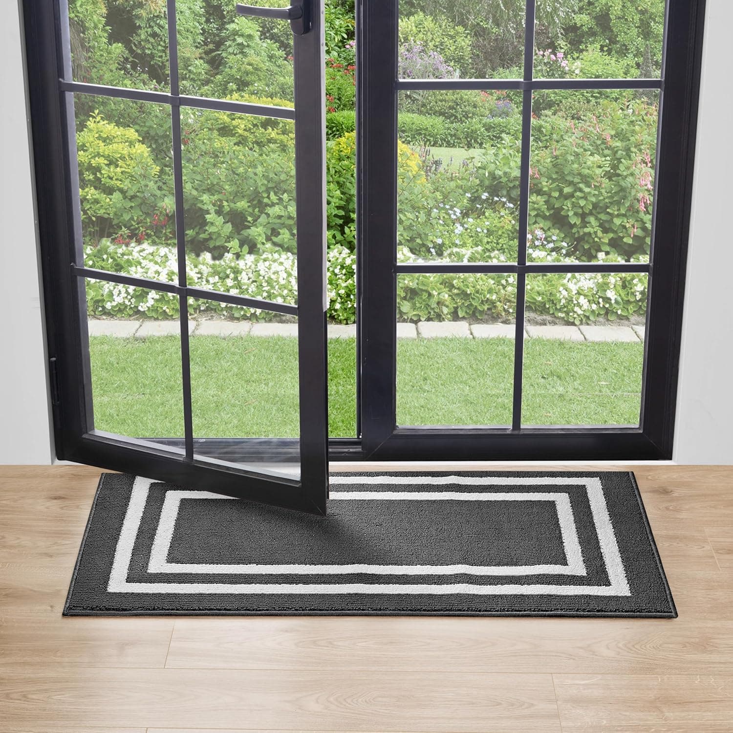 Stylish Nautica Runner Rug for Hallways and Entryways