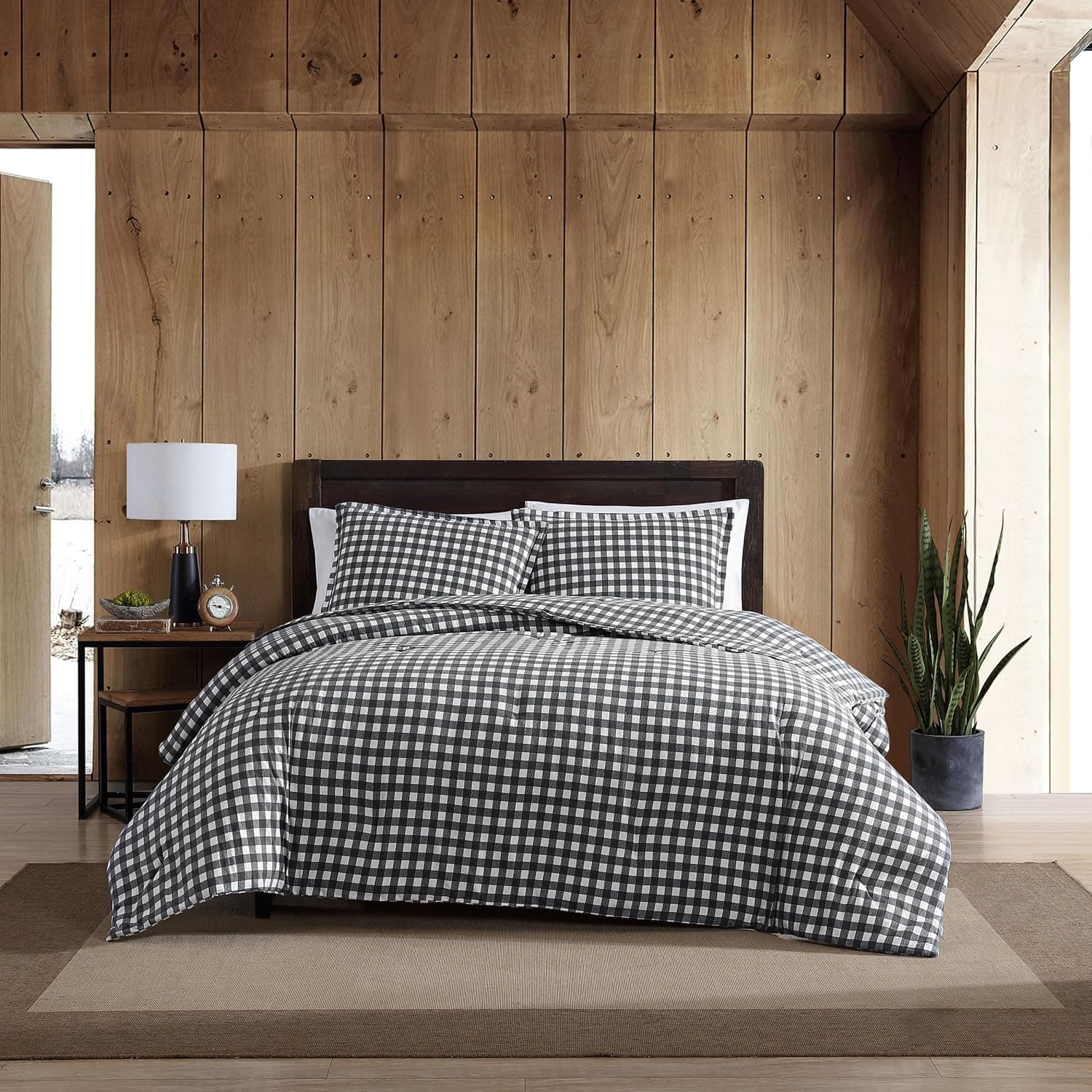 Cozy Up in Luxurious Flannel Bedding from Eddie Bauer