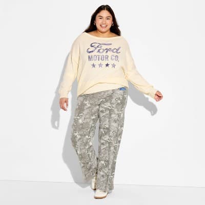 Women's Ford Camo Fold Over Yoga Graphic Pants - Assorted Gray 1X