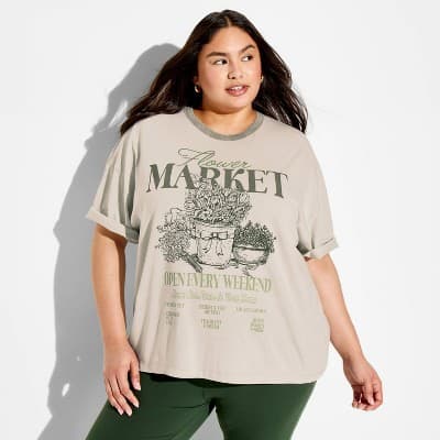 Women's Flower Market Oversized Short Sleeve Graphic T-Shirt - Heather Light Green Floral 3X