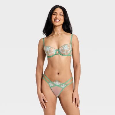 Women's Embroidery Lace Lingerie Bra & Panty Set - Auden™ Green M