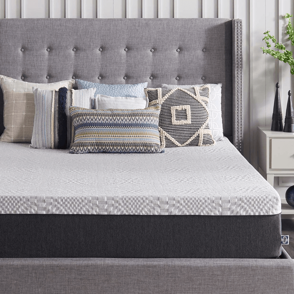 Wayfair: Up to 70% Off Sealy Mattresses + Free Delivery