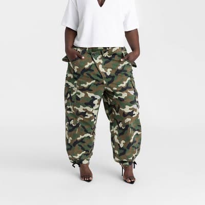 KBB by KAHLANA Women's Mid-Rise Straight Leg 'The Cargo Jogger' - Dark Camo 1X