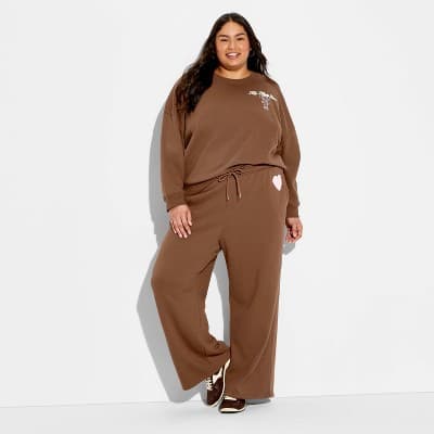 Women's Heart Fleece Graphic Pull-On Pants - Brown 1X