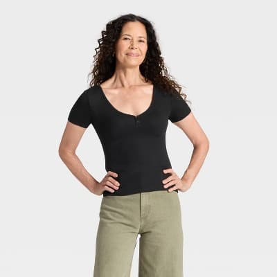 Women's Short Sleeve Henley Shirt - Universal Thread™ Black XS
