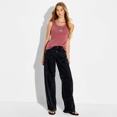 Women's Butterfly Graphic Tank Top - Burgundy XXS