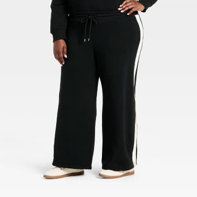 Women's Mid-Rise Straight Leg Pull-On Pants - Universal Thread™ Black XXL