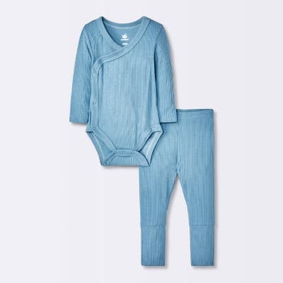 Baby Boys' 2pc Soft Blend Top & Bottom Set - Cloud Island™ Blue 18M