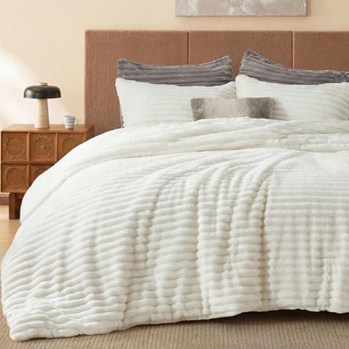 Bedsure Faux-Fur Queen Comforter Set - 66% Off