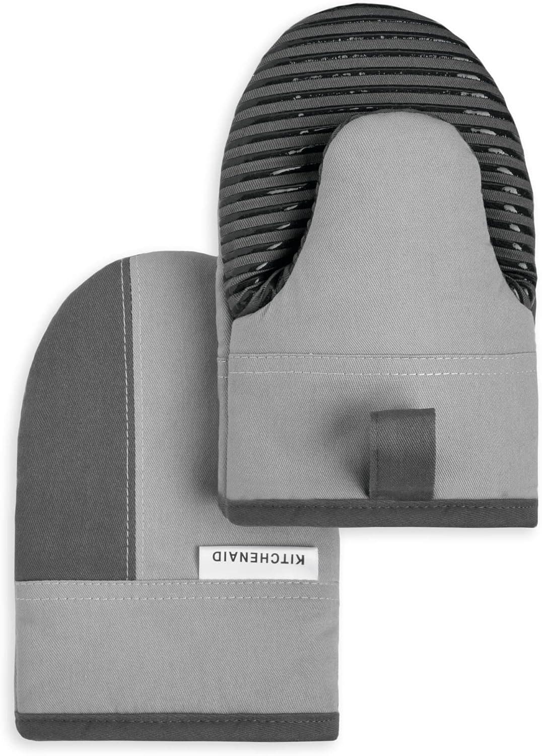Protect Your Hands with KitchenAid's Non-Slip Oven Mitt Set