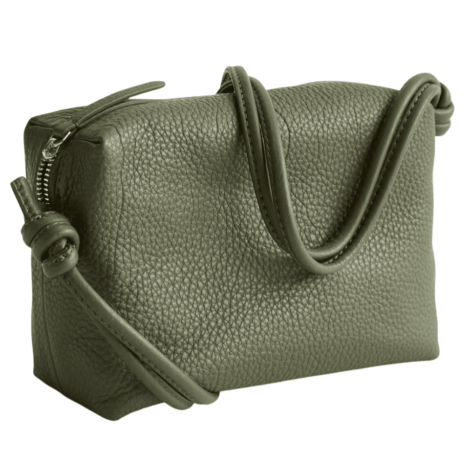 Vera Bradley Bags & Accessories Under $48