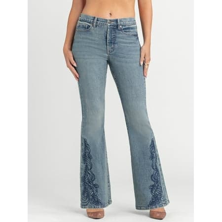 Jessica Simpson Women's and Women's Plus Daisy Fitted Flare Jeans, 30.5", 32.5", and 34.5" Inseams, Sizes 2-26W