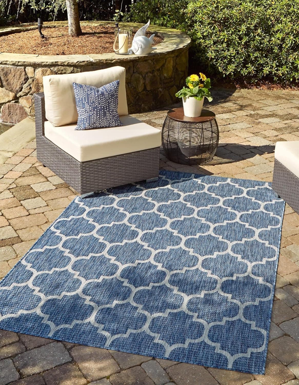Stylish Lattice Area Rug - Navy Blue & Gray