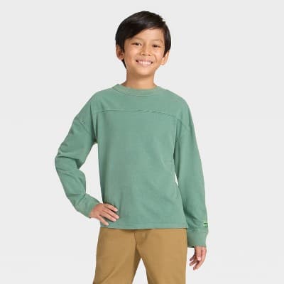 Boys' Long Sleeve Oversized Fit Patch T-Shirt - Cat & Jack™ Green S