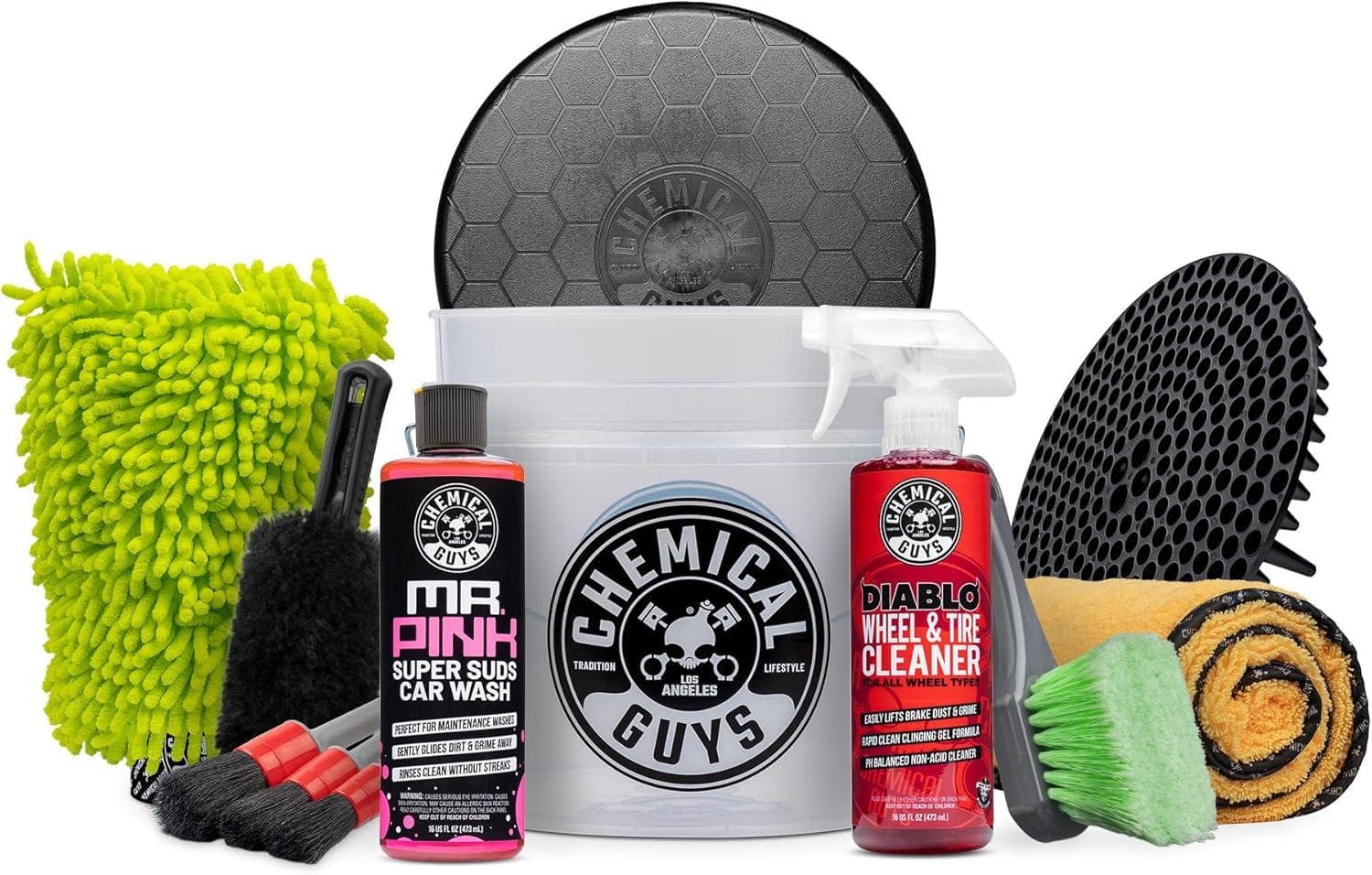 Get 44% Off 12-Piece Chemical Guys Car Washing Kit
