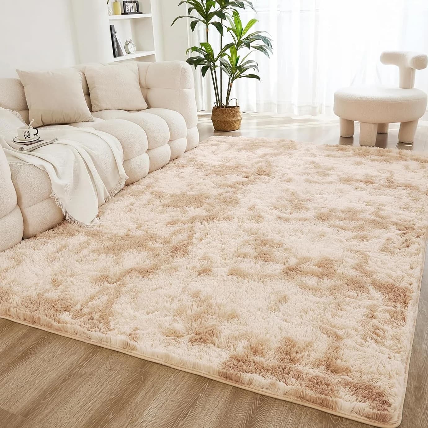 Luxurious 8' x 10' Shag Rug with Free Shipping