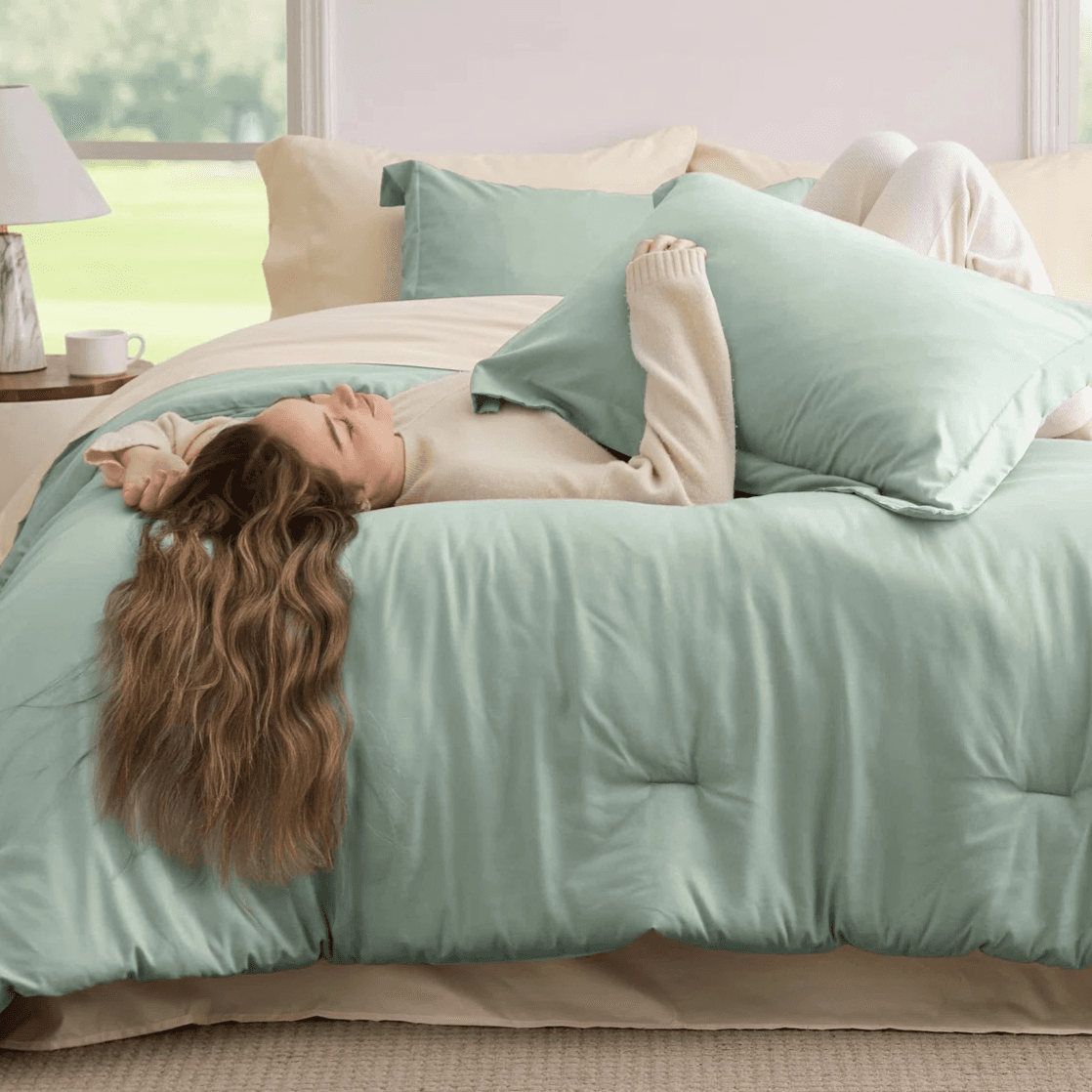 Cozy Queen Comforter Set: Bedsure's 7-Piece Set Just $25